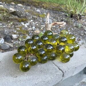 Vintage Lucite Green Grapes Large‎ Bunch Driftwood Authentic MCM 14"